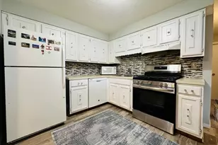 47 Apache Way, Tewksbury, MA 01876 - Photo 17