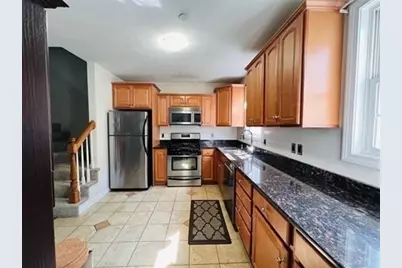 875 Old Plainville Rd #E, New Bedford, MA 02745 - Photo 3