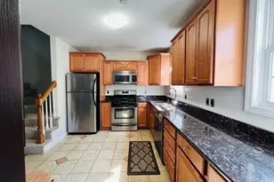 875 Old Plainville Rd, New Bedford, MA 02745 - Photo 3