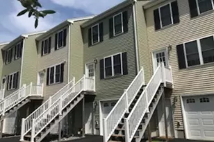 875 Old Plainville Rd, New Bedford, MA 02745 - Photo 13