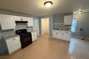 105 Clarendon St, Fitchburg, MA 01420 - Photo 1