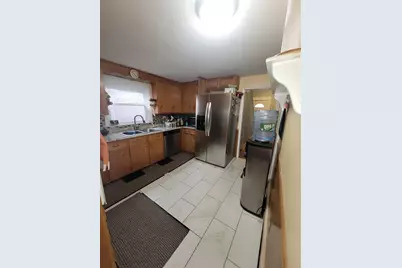 52 Avon St, Malden, MA 02148 - Photo 5