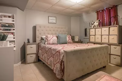 529 Stafford Rd, Fall River, MA 02721 - Photo 17
