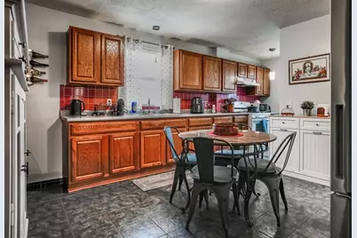 529 Stafford Rd, Fall River, MA 02721 - Photo 5
