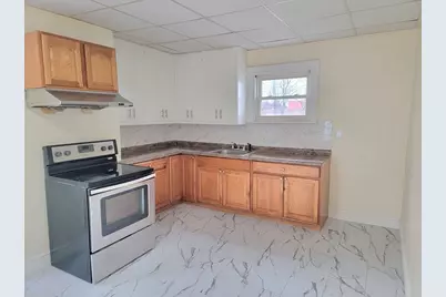 28 Bryant St, Malden, MA 02148 - Photo 11