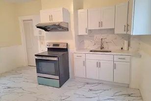 28 Bryant St, Malden, MA 02148 - Photo 5