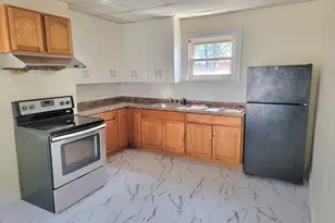 28 Bryant St, Malden, MA 02148 - Photo 15