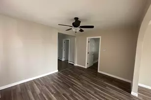 73 Shores St, Taunton, MA 02780 - Photo 9