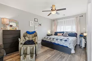 46 Brookfield Cir, Framingham, MA 01701 - Photo 15