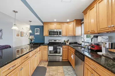 46 Brookfield Cir, Framingham, MA 01701 - Photo 37