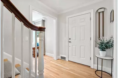 236 Mason Ter, Brookline, MA 02446 - Photo 3