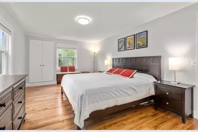 236 Mason Ter, Brookline, MA 02446 - Photo 17