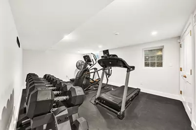 43 Amherst Road, Wellesley, MA 02482 - Photo 25