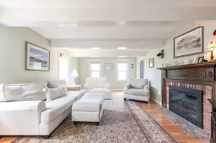 44 Surrey Dr, Mansfield, MA 02048 - Photo 11