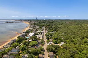 593 Commercial St, Provincetown, MA 02657 - Photo 29