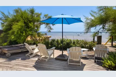 593 Commercial Street, Provincetown, MA 02657 - Photo 31