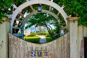 593 Commercial St, Provincetown, MA 02657 - Photo 23