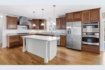 8 Winterberry Ln, Wareham, MA 02571 - Photo 7