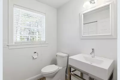 8 Winterberry Ln, Wareham, MA 02571 - Photo 11