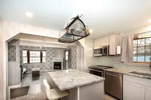 214 Mechanic St, Foxboro, MA 02035 - Photo 1