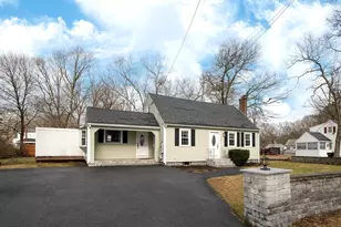 214 Mechanic St, Foxboro, MA 02035 - Photo 1