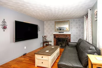 214 Mechanic St, Foxboro, MA 02035 - Photo 13