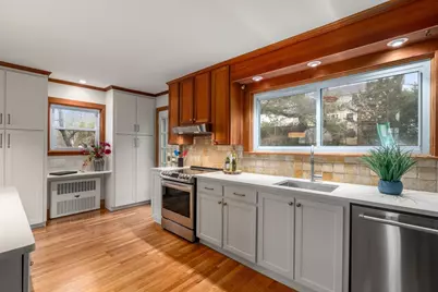 39 Malcolm Road, Boston, MA 02130 - Photo 5