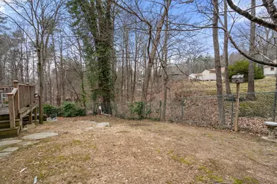 84 Park Ave, Southbridge, MA 01550 - Photo 9