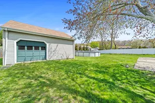 437 Lowell St, Peabody, MA 01960 - Photo 33