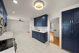 437 Lowell St, Peabody, MA 01960 - Photo 9