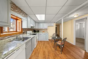 437 Lowell St, Peabody, MA 01960 - Photo 25