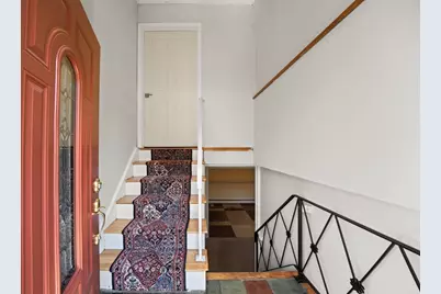 437 Lowell St, Peabody, MA 01960 - Photo 3