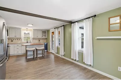 422 S Westfield St, Agawam, MA 01030 - Photo 11