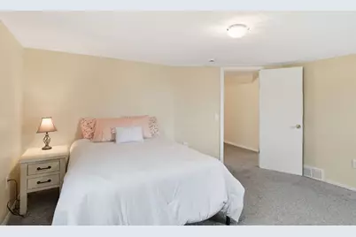 422 S Westfield St, Agawam, MA 01030 - Photo 29