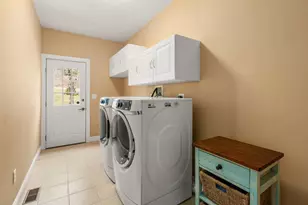 22 Mystic Valley Ln, Uxbridge, MA 01569 - Photo 21