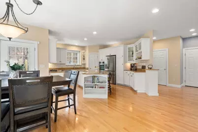 22 Mystic Valley Ln, Uxbridge, MA 01569 - Photo 17