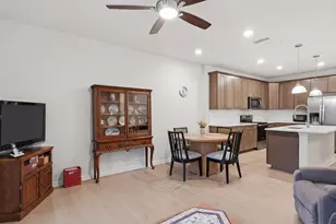 320 Martins Lndg, North Reading, MA 01864 - Photo 15