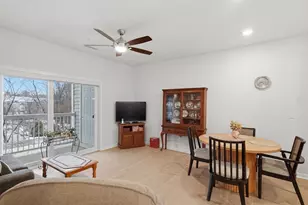 320 Martins Lndg, North Reading, MA 01864 - Photo 17