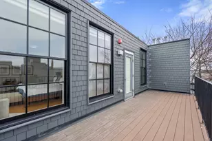 618 E 2nd St, Boston, MA 02127 - Photo 17