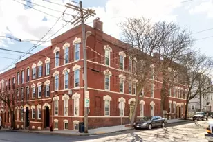 35 Chestnut St, Chelsea, MA 02150 - Photo 3