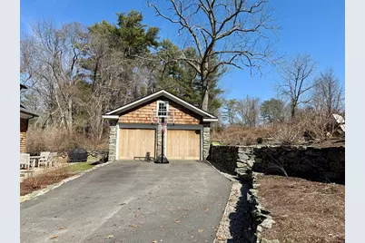 1271 Tucker Rd, Dartmouth, MA 02747 - Photo 7