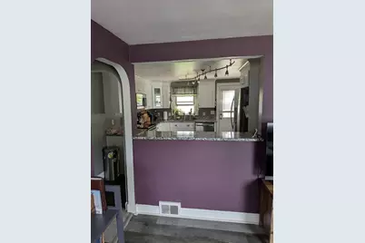 17 Daley St, Leominster, MA 01453 - Photo 9