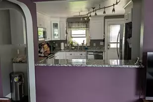 17 Daley St, Leominster, MA 01453 - Photo 9