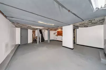 8 Ford St, Haverhill, MA 01832 - Photo 33