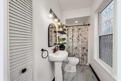 8 Ford St, Haverhill, MA 01832 - Photo 19