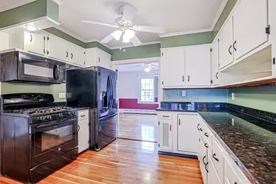 9 Russ St, Methuen, MA 01844 - Photo 9