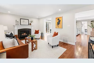 12 Arnold St, Arlington, MA 02476 - Photo 9