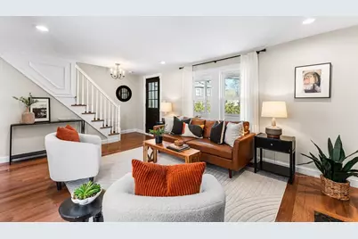 12 Arnold St, Arlington, MA 02476 - Photo 5