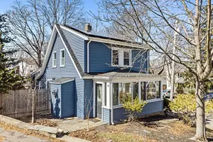 12 Arnold St, Arlington, MA 02476 - Photo 1