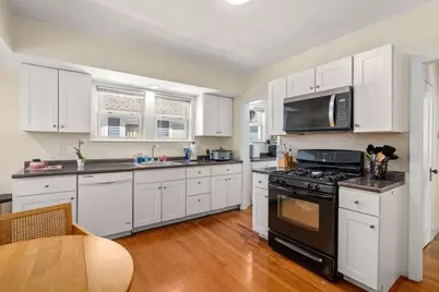 9-11 Oliva Rd, Boston, MA 02135 - Photo 15